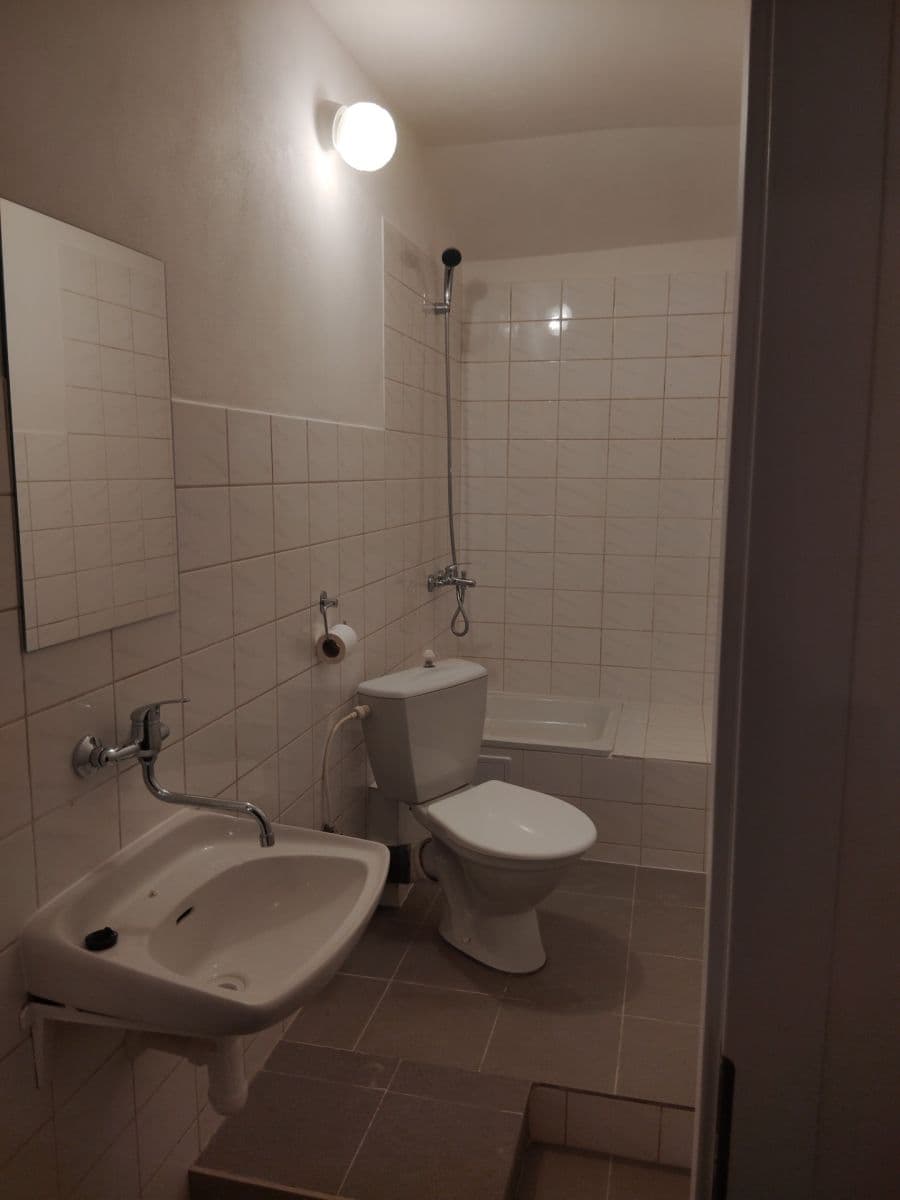 office to rent, 110 m², Saratovská, Prague, Prague office to rent, 110 m², Saratovská, Prague, Prague