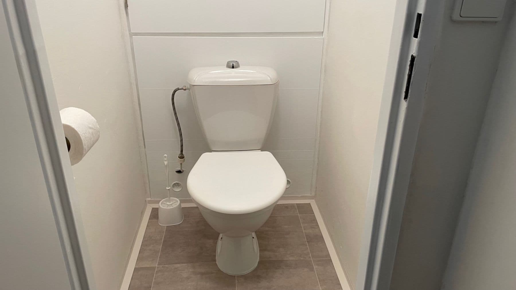 1 bedroom with open-plan kitchen flat to rent, 45 m², Střekovská, Prague, Prague 1 bedroom with open-plan kitchen flat to rent, 45 m², Střekovská, Prague, Prague