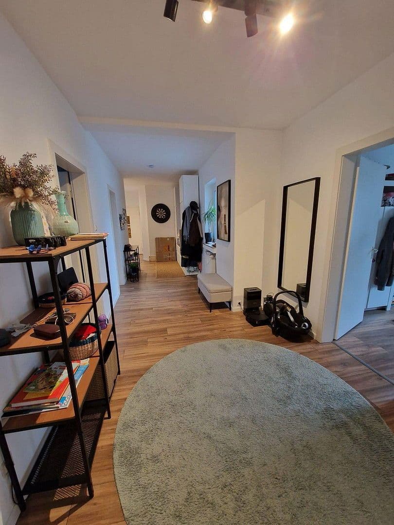 4 bedroom flat to rent, 109 m², Ebertstr. 93, Oberhausen, North Rhine-Westphalia 4 bedroom flat to rent, 109 m², Ebertstr. 93, Oberhausen, North Rhine-Westphalia