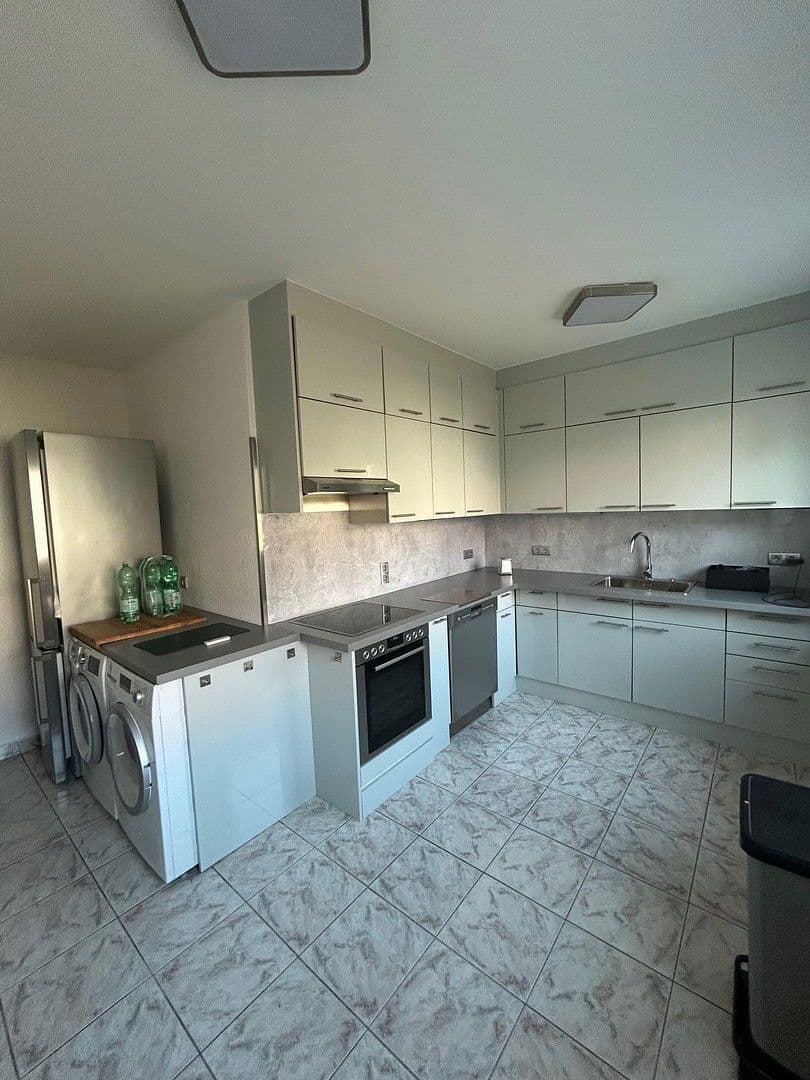 4 bedroom flat for sale, 120 m², Karlsruhe, Baden-Württemberg 4 bedroom flat for sale, 120 m², Karlsruhe, Baden-Württemberg