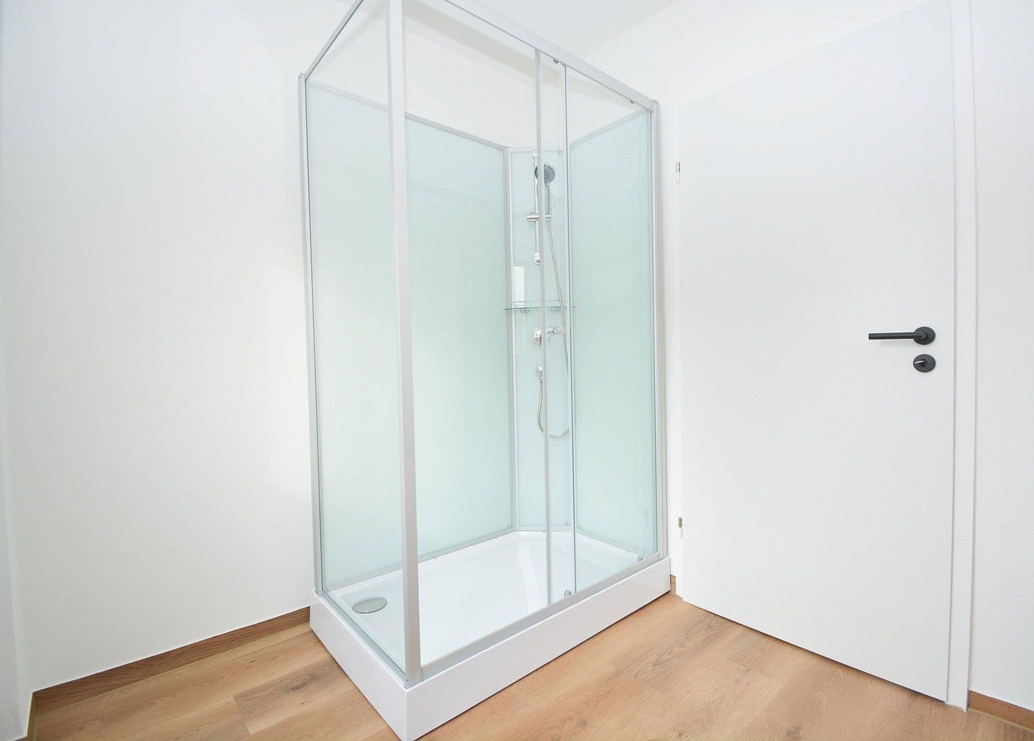 house for sale, 122 m², Hauptstraße 21, Ebersdorf b.Coburg, Bavaria house for sale, 122 m², Hauptstraße 21, Ebersdorf b.Coburg, Bavaria