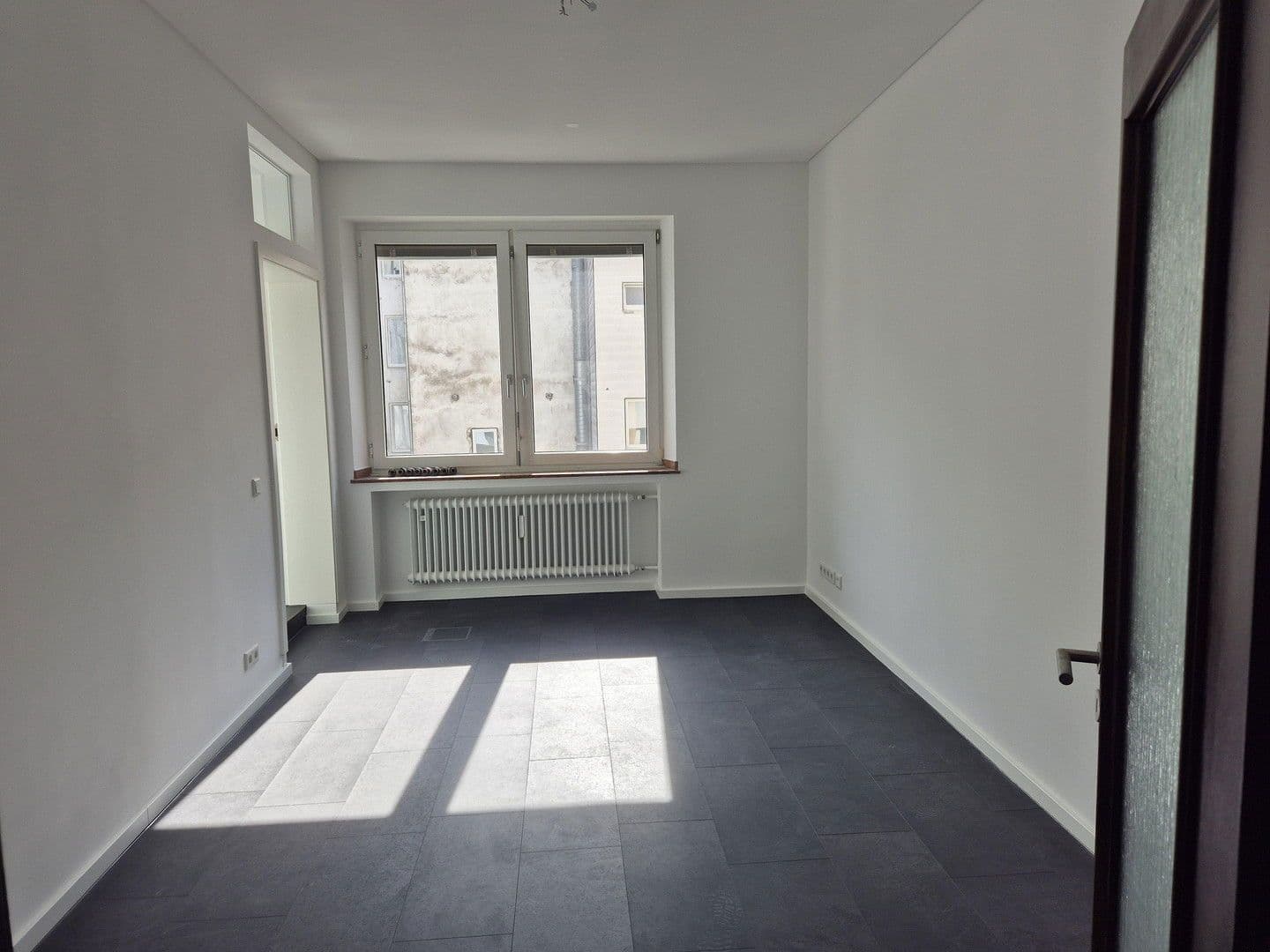 office to rent, 160 m², Friedrich-Ebert-Str. 37-39, Düsseldorf, North Rhine-Westphalia office to rent, 160 m², Friedrich-Ebert-Str. 37-39, Düsseldorf, North Rhine-Westphalia