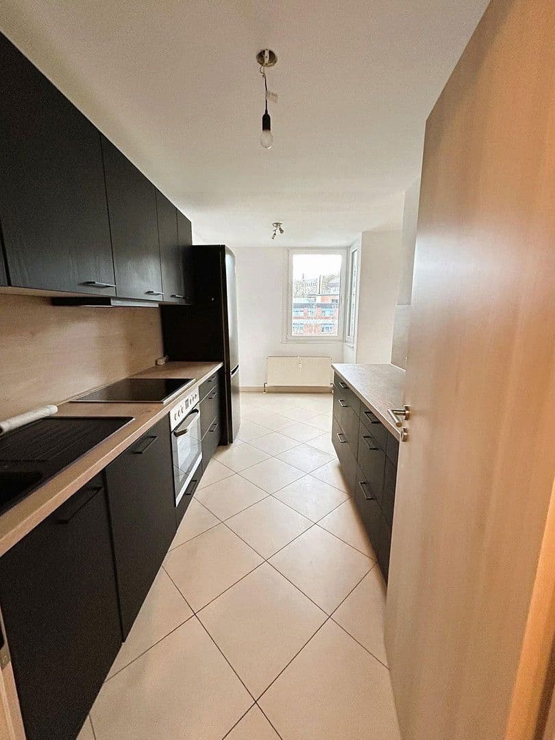 2 bedroom flat to rent, 66 m², Reginharstraße 2, Bergisch Gladbach, North Rhine-Westphalia 2 bedroom flat to rent, 66 m², Reginharstraße 2, Bergisch Gladbach, North Rhine-Westphalia