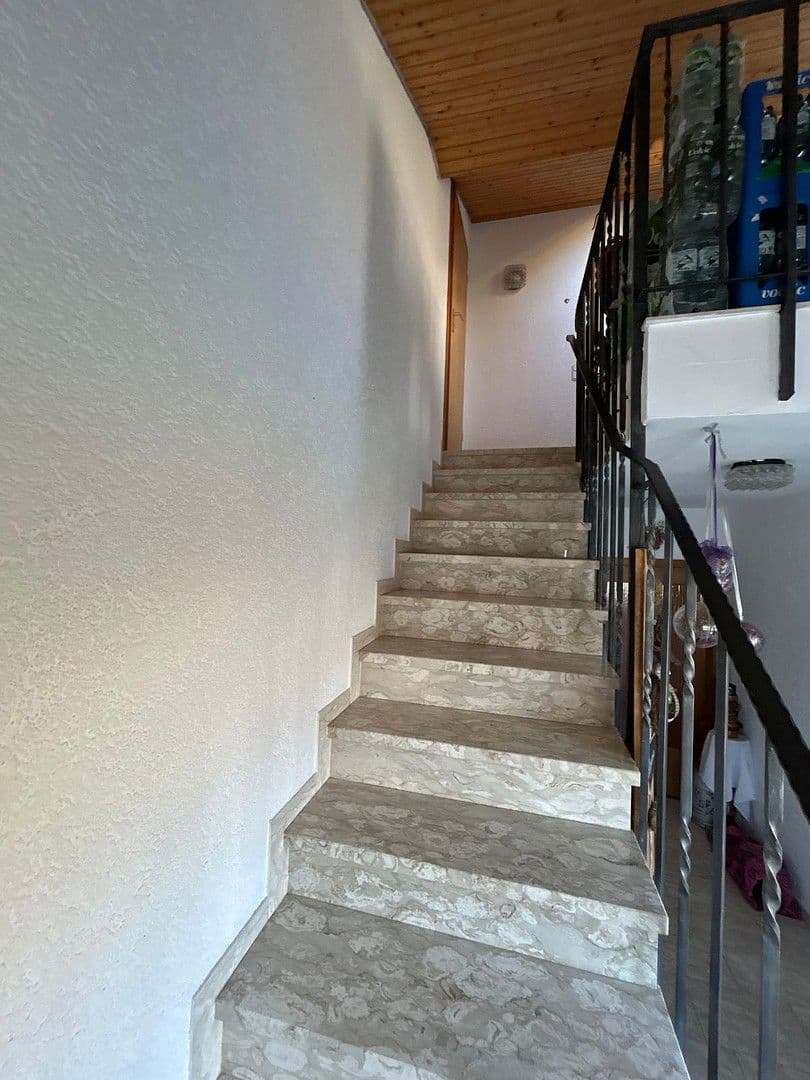 house for sale, 171 m², Weilheim an der Teck, Baden-Württemberg house for sale, 171 m², Weilheim an der Teck, Baden-Württemberg