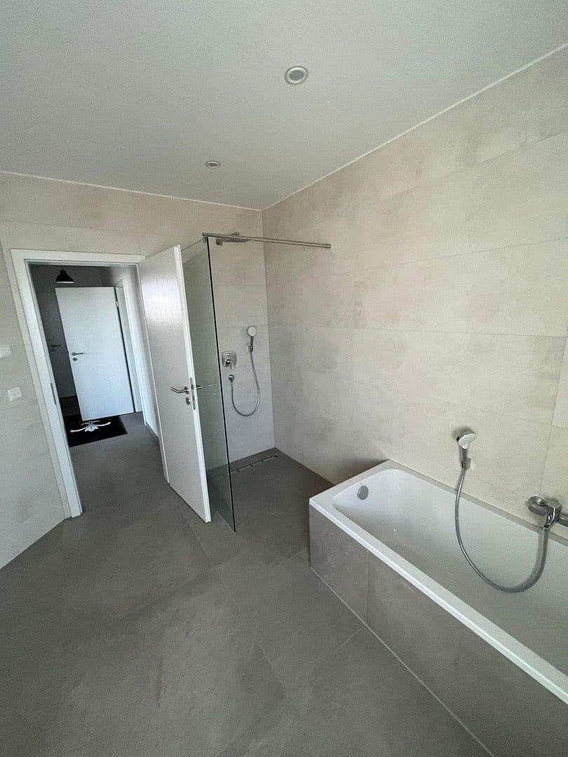 2 bedroom flat to rent, 74 m², Carl-Benz-Straße 5, Erlensee, Hesse 2 bedroom flat to rent, 74 m², Carl-Benz-Straße 5, Erlensee, Hesse