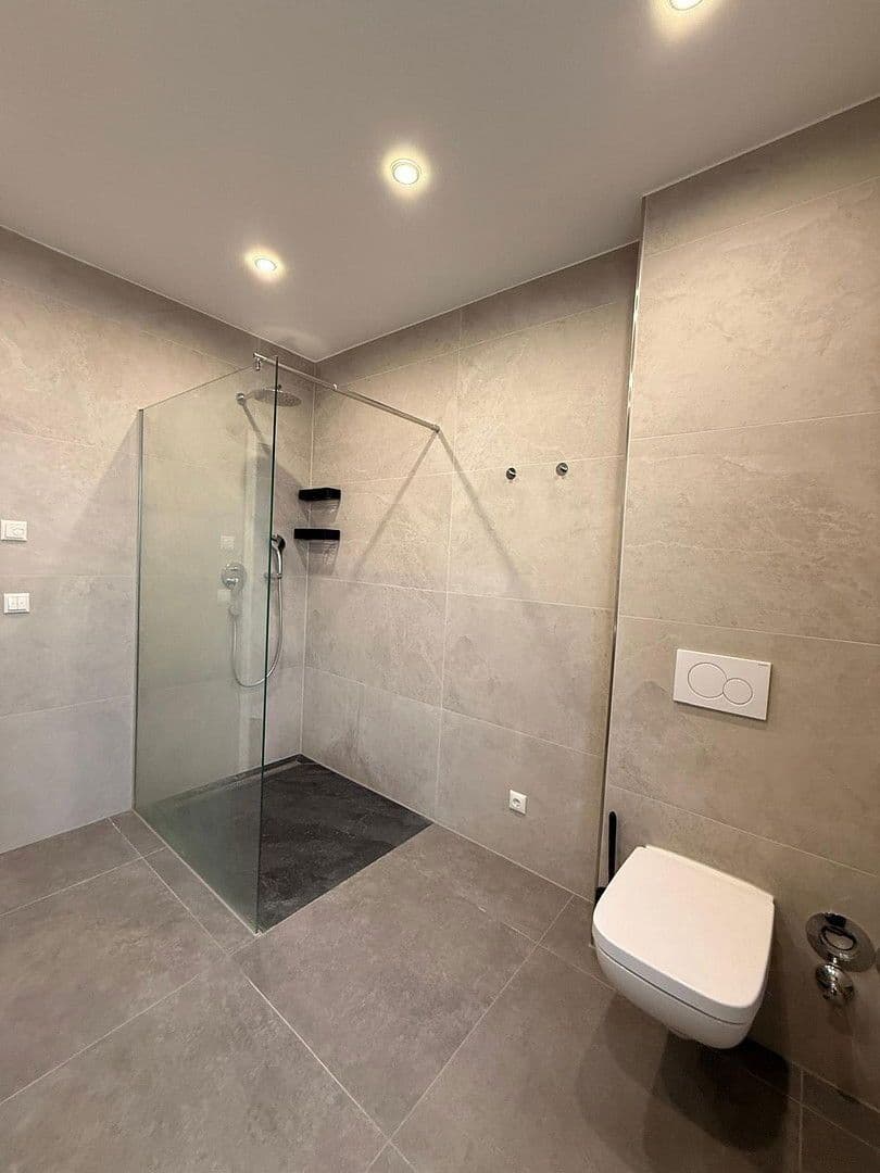 6 bedroom flat to rent, 212 m², Pfarrer-Kaspar-Walter-Straße 28, Offenbach am Main, Hesse 6 bedroom flat to rent, 212 m², Pfarrer-Kaspar-Walter-Straße 28, Offenbach am Main, Hesse