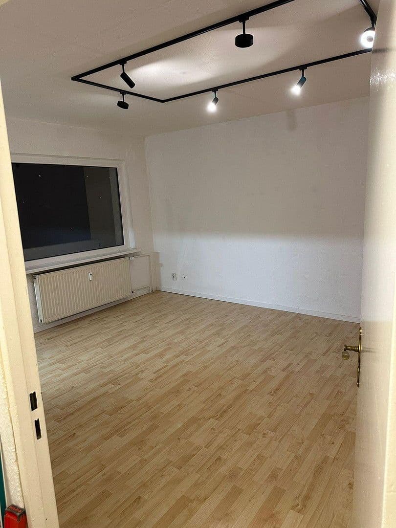 1 bedroom flat to rent, 35 m², Brunsbütteler Damm 311, Berlin, Berlin 1 bedroom flat to rent, 35 m², Brunsbütteler Damm 311, Berlin, Berlin