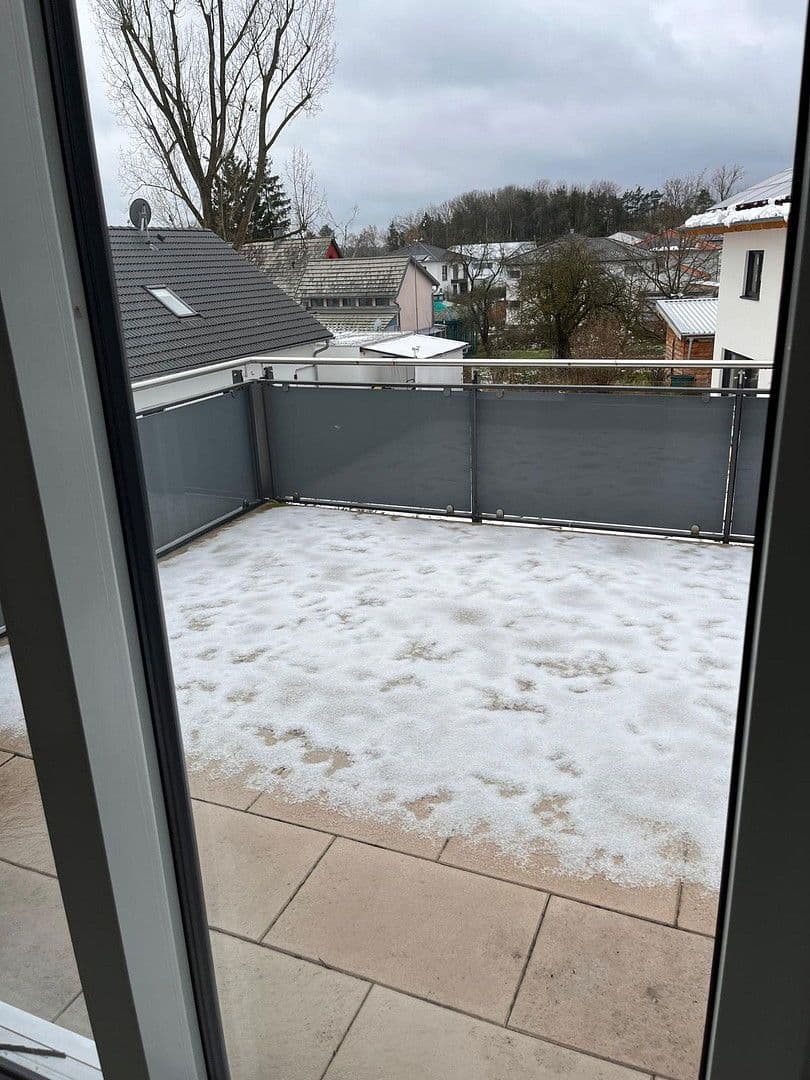 3 bedroom flat to rent, 99 m², Tulpenstr. 18a, Wackersdorf, Bavaria 3 bedroom flat to rent, 99 m², Tulpenstr. 18a, Wackersdorf, Bavaria