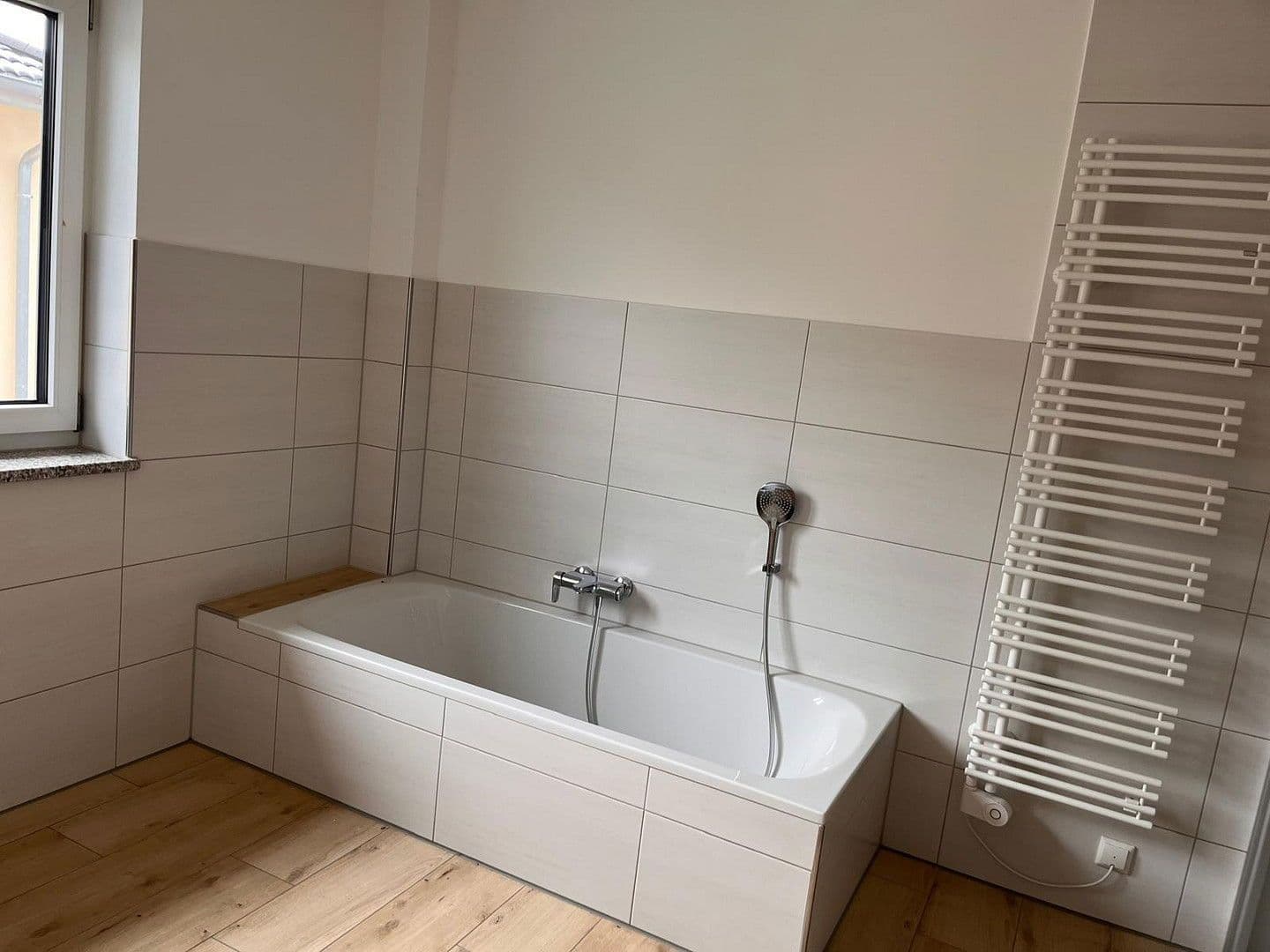 3 bedroom flat to rent, 99 m², Tulpenstr. 18a, Wackersdorf, Bavaria 3 bedroom flat to rent, 99 m², Tulpenstr. 18a, Wackersdorf, Bavaria