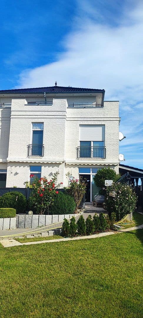 house for sale, 340 m², Schönberg (Holstein), Schleswig-Holstein house for sale, 340 m², Schönberg (Holstein), Schleswig-Holstein