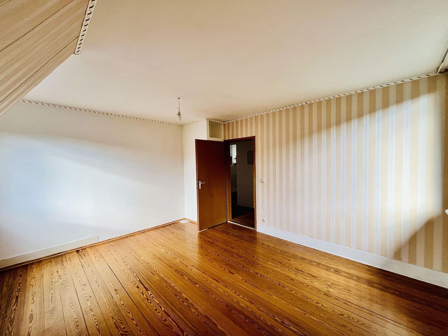 house for sale, 146 m², Neuenbürg, Baden-Württemberg house for sale, 146 m², Neuenbürg, Baden-Württemberg