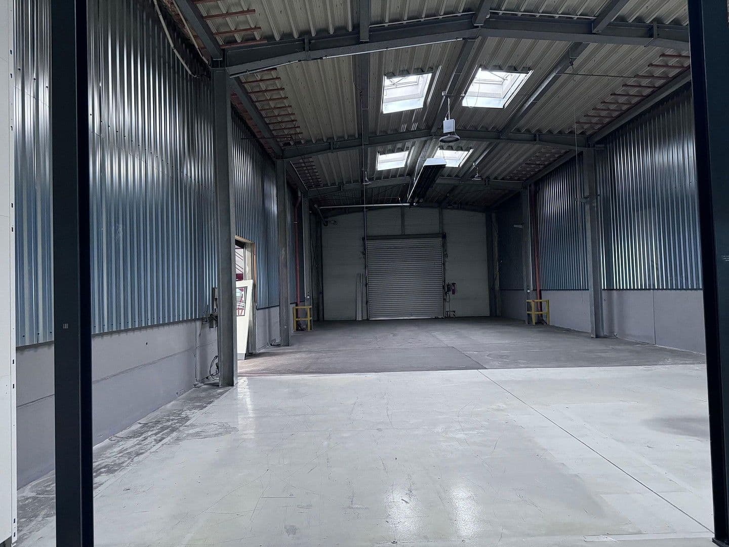 non-residential property to rent, 3,310 m², Dohna, Saxony non-residential property to rent, 3,310 m², Dohna, Saxony