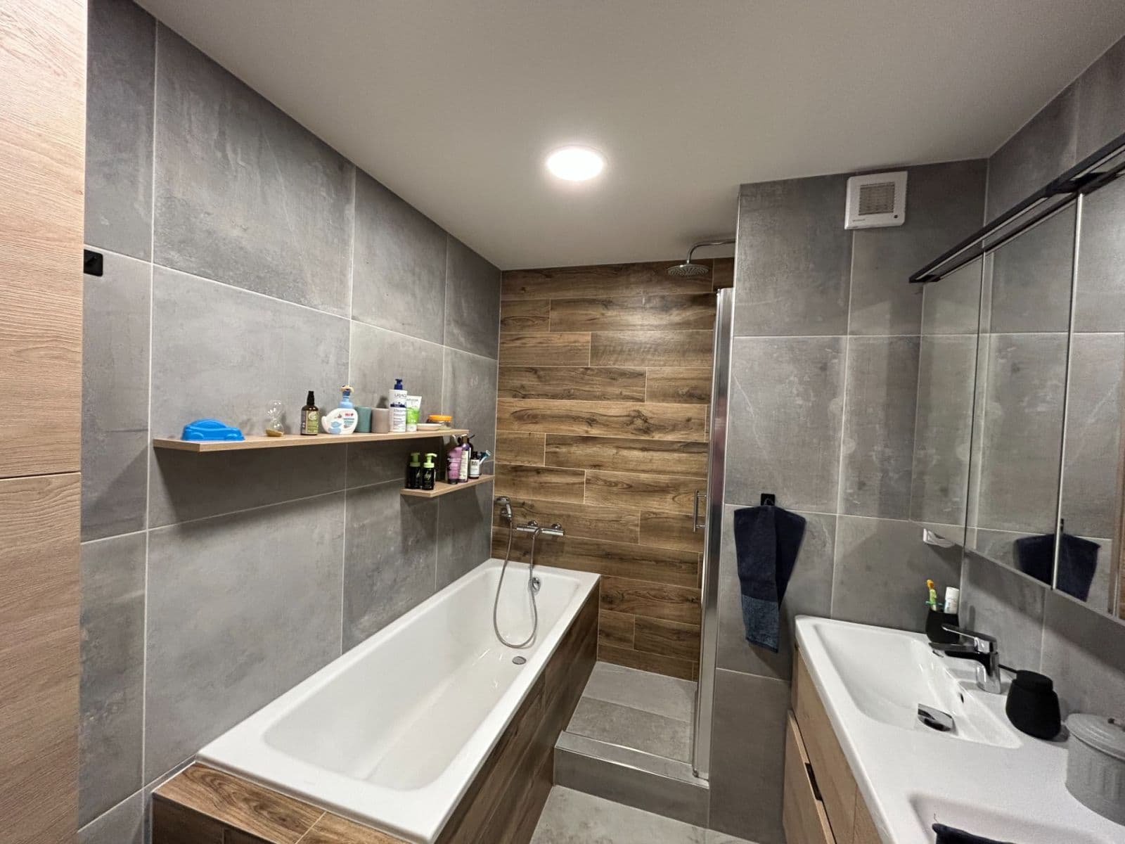 2 bedroom with open-plan kitchen flat to rent, 73 m², Drimlova, Prague, Prague 2 bedroom with open-plan kitchen flat to rent, 73 m², Drimlova, Prague, Prague