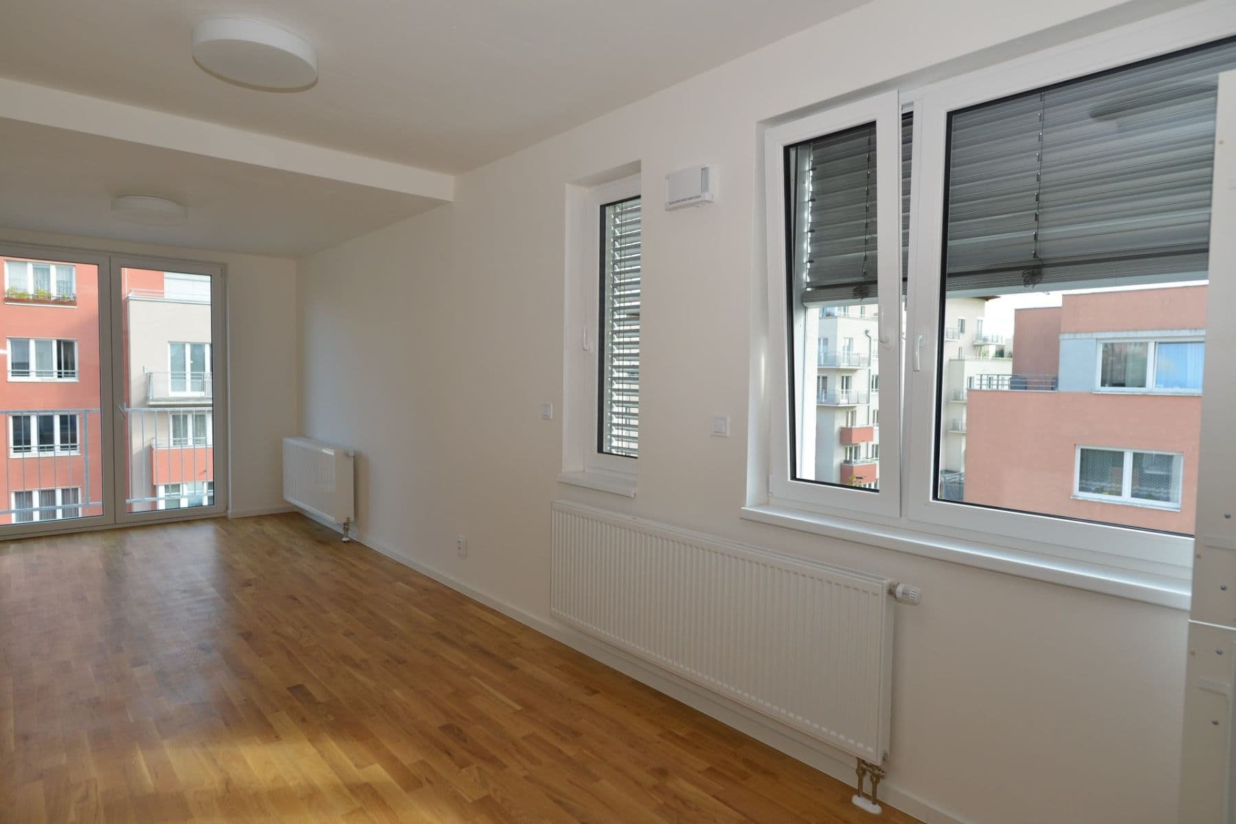 2 bedroom with open-plan kitchen flat to rent, 76 m², Práčská, Prague, Prague 2 bedroom with open-plan kitchen flat to rent, 76 m², Práčská, Prague, Prague