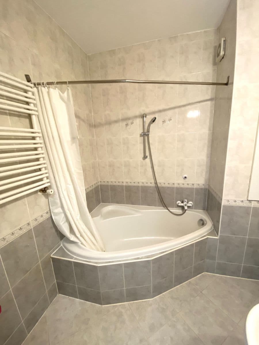 1 bedroom with open-plan kitchen flat to rent, 54 m², Podlesí I, Zlín, Zlínský Region 1 bedroom with open-plan kitchen flat to rent, 54 m², Podlesí I, Zlín, Zlínský Region