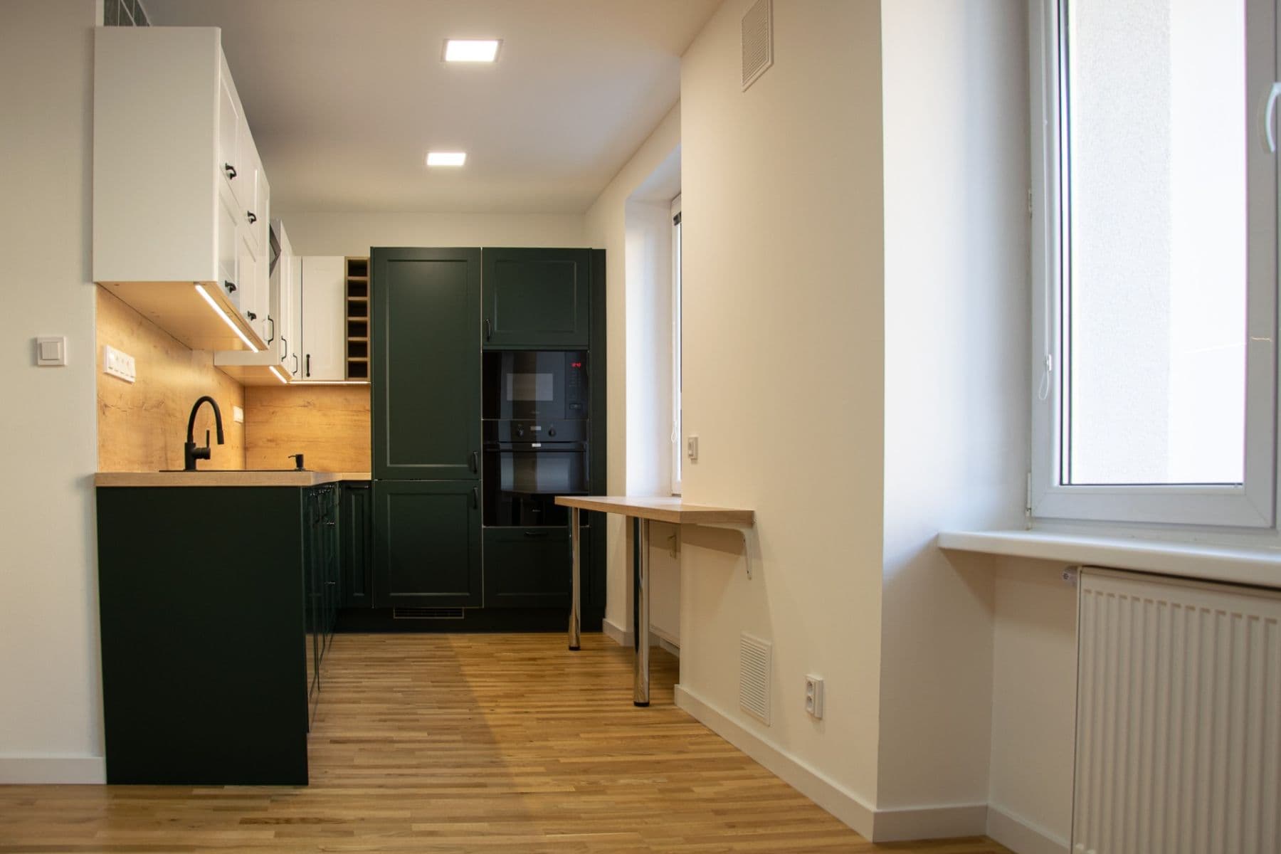 1 bedroom with open-plan kitchen flat for sale, 55 m², Březová, Karviná, Moravskoslezský Region 1 bedroom with open-plan kitchen flat for sale, 55 m², Březová, Karviná, Moravskoslezský Region