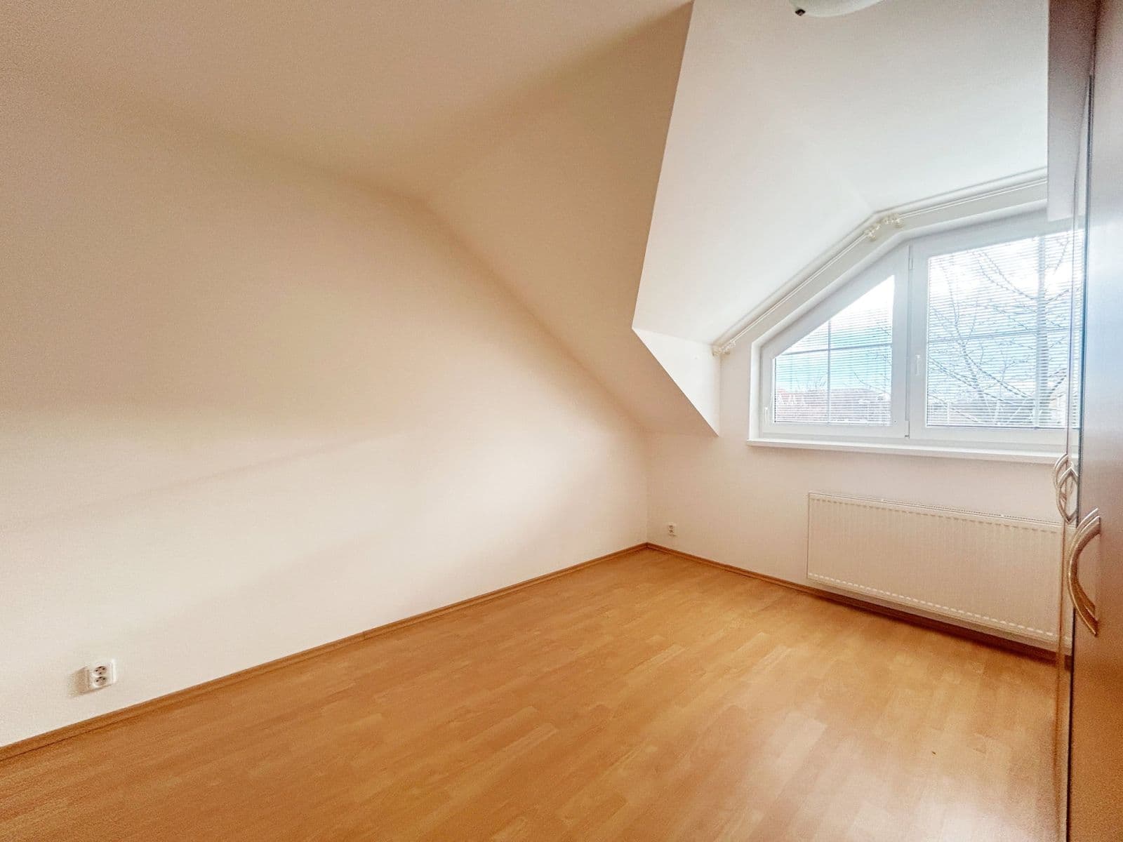 house to rent, 105 m², Družstevní, Nehvizdy, Středočeský Region house to rent, 105 m², Družstevní, Nehvizdy, Středočeský Region