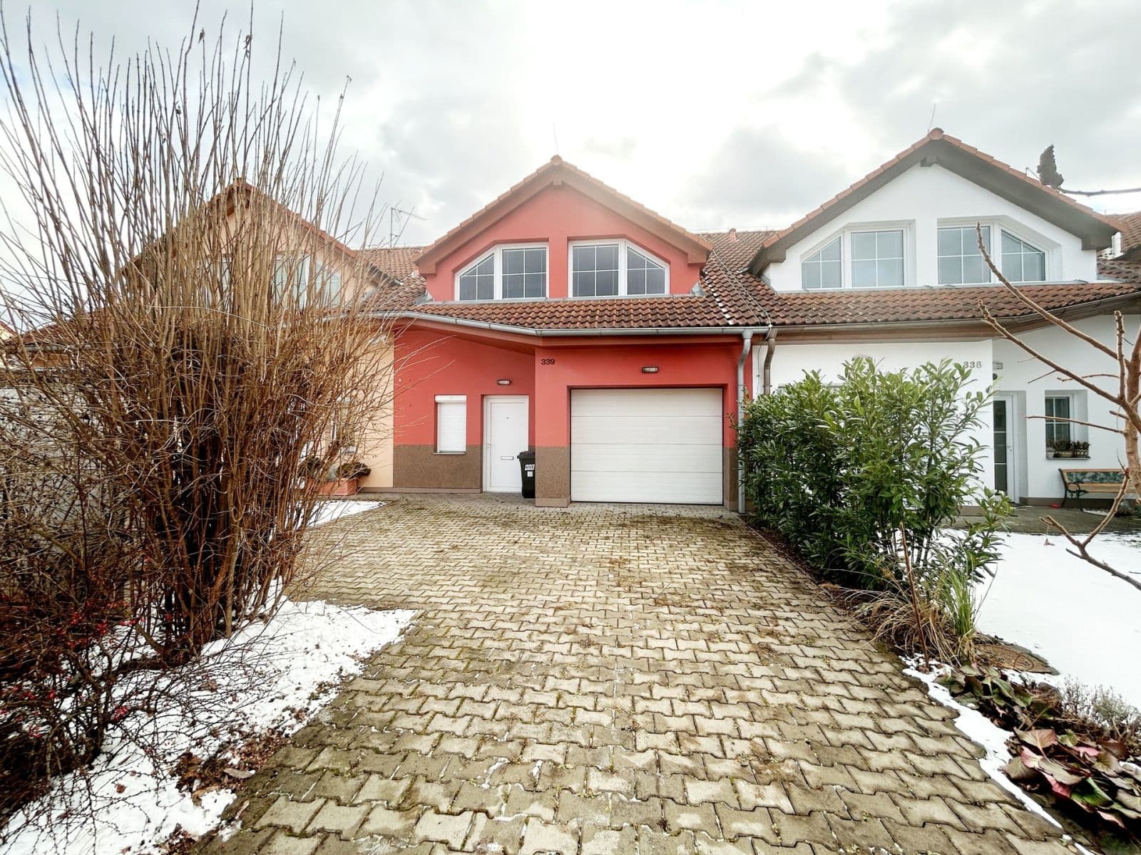 house to rent, 105 m², Družstevní, Nehvizdy, Středočeský Region house to rent, 105 m², Družstevní, Nehvizdy, Středočeský Region