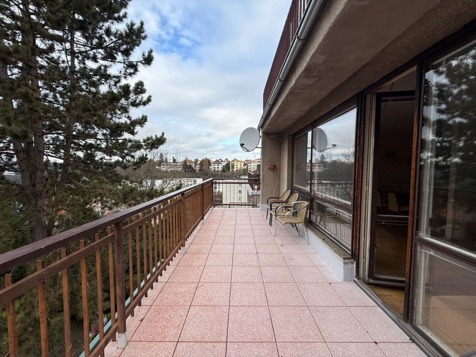 3 bedroom flat to rent, 90 m², Nad Křížkem, Prague, Prague 3 bedroom flat to rent, 90 m², Nad Křížkem, Prague, Prague