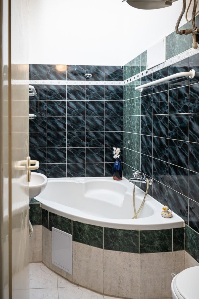 1 bedroom with open-plan kitchen flat to rent, 59 m², Klatovská třída, Plzeň, Plzeňský Region 1 bedroom with open-plan kitchen flat to rent, 59 m², Klatovská třída, Plzeň, Plzeňský Region