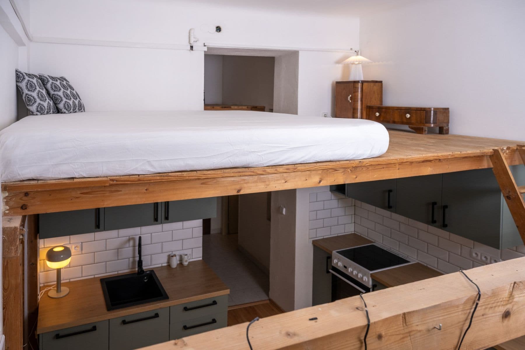 1 bedroom with open-plan kitchen flat to rent, 59 m², Klatovská třída, Plzeň, Plzeňský Region 1 bedroom with open-plan kitchen flat to rent, 59 m², Klatovská třída, Plzeň, Plzeňský Region