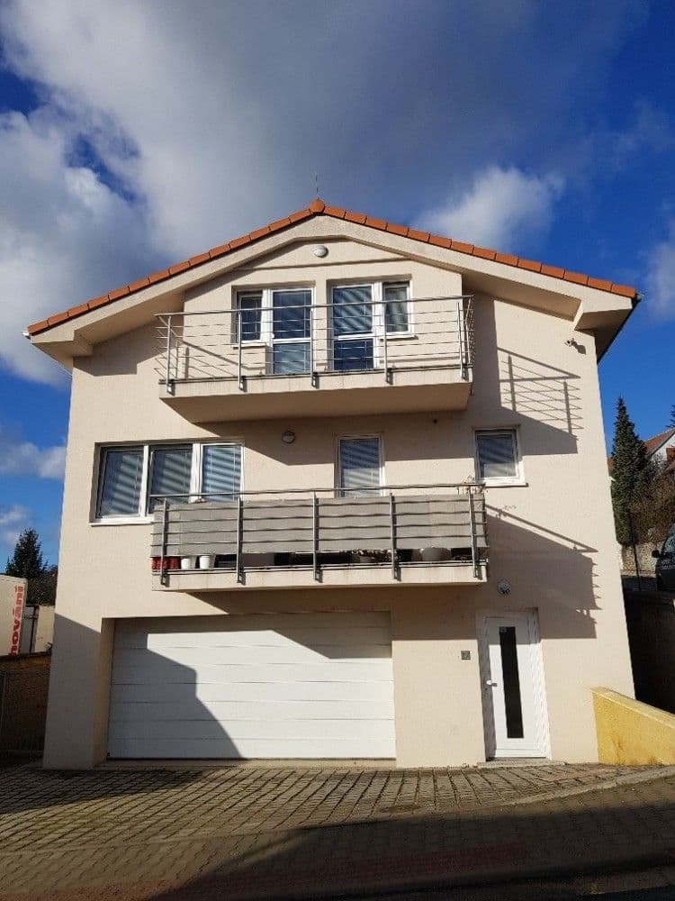 2 bedroom with open-plan kitchen flat to rent, 100 m², Brigádnická, Brno, Jihomoravský Region 2 bedroom with open-plan kitchen flat to rent, 100 m², Brigádnická, Brno, Jihomoravský Region