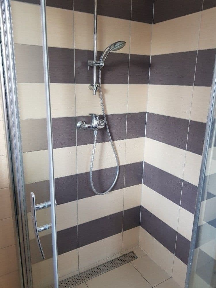 2 bedroom with open-plan kitchen flat to rent, 100 m², Brigádnická, Brno, Jihomoravský Region 2 bedroom with open-plan kitchen flat to rent, 100 m², Brigádnická, Brno, Jihomoravský Region