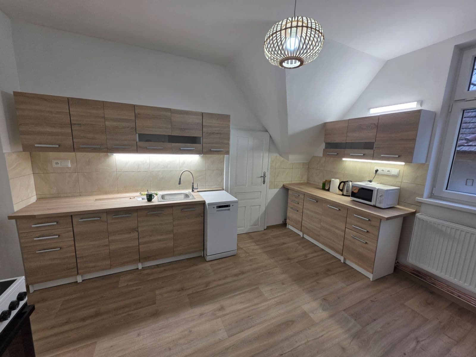 2 bedroom with open-plan kitchen flat to rent, 60 m², Železná, Ústí nad Labem, Ústecký Region 2 bedroom with open-plan kitchen flat to rent, 60 m², Železná, Ústí nad Labem, Ústecký Region