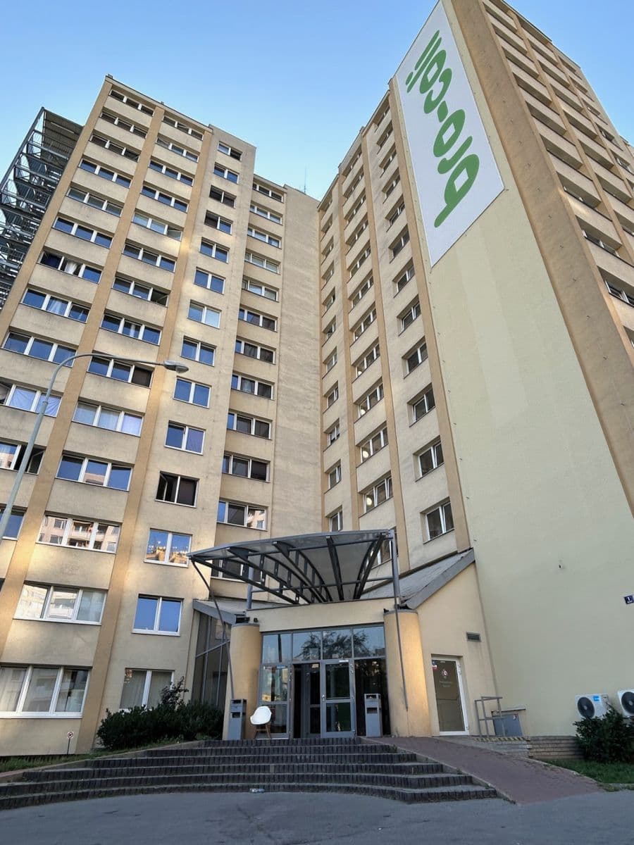 Studio flat to rent, 24 m², Děčínská, Prague, Prague Studio flat to rent, 24 m², Děčínská, Prague, Prague