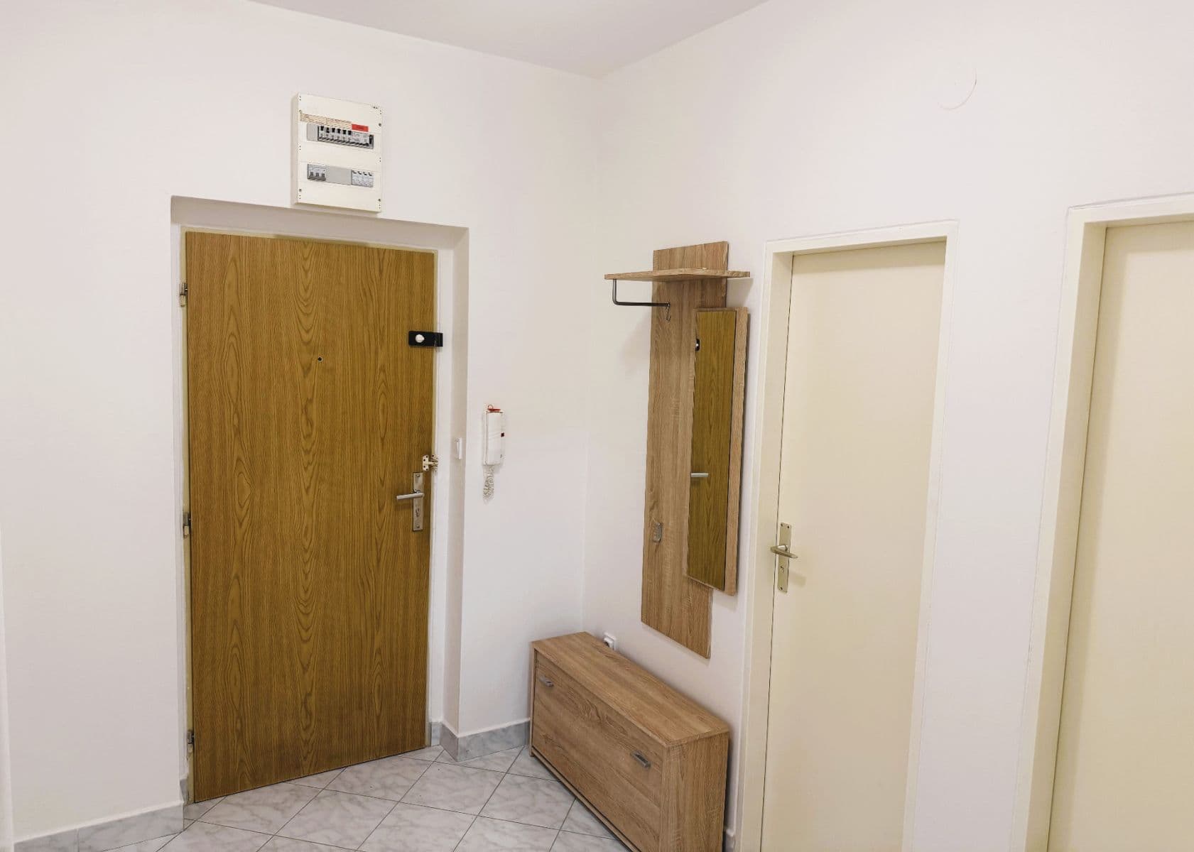 1 bedroom with open-plan kitchen flat to rent, 40 m², Veverkova, Přelouč, Pardubický Region 1 bedroom with open-plan kitchen flat to rent, 40 m², Veverkova, Přelouč, Pardubický Region