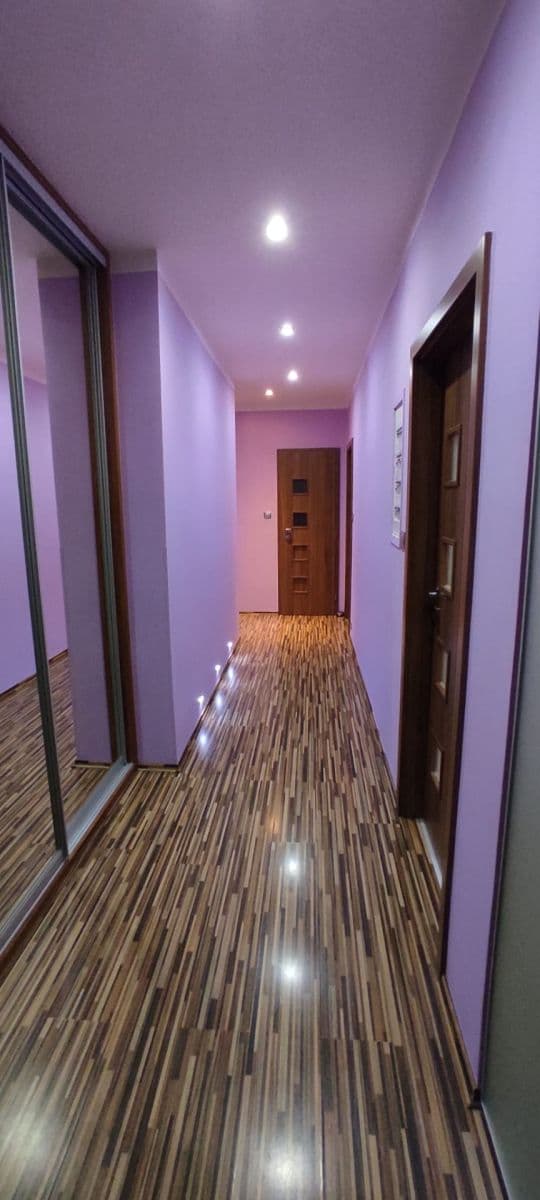 2 bedroom with open-plan kitchen flat to rent, 79 m², Obránců míru, Příbram, Středočeský Region 2 bedroom with open-plan kitchen flat to rent, 79 m², Obránců míru, Příbram, Středočeský Region