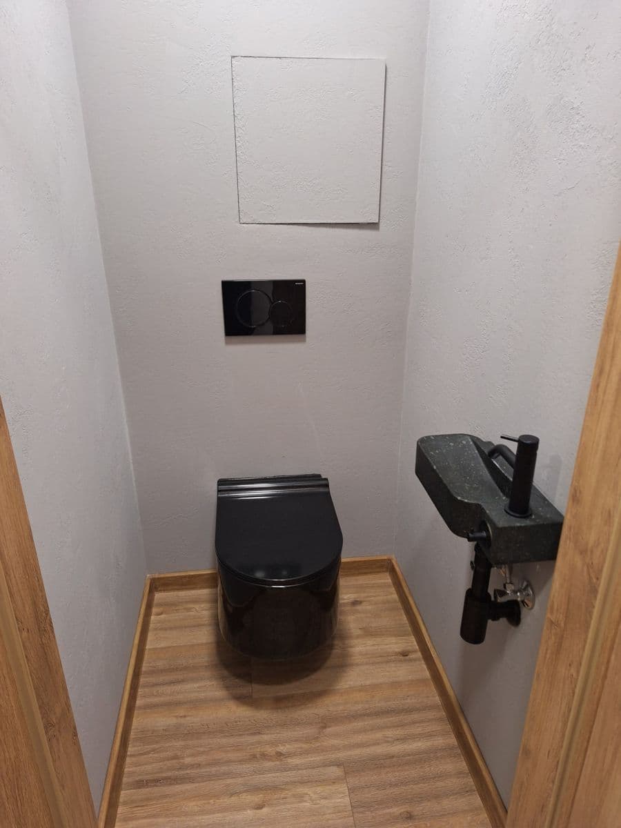 2 bedroom with open-plan kitchen flat for sale, 74 m², Janského, Prague, Prague 2 bedroom with open-plan kitchen flat for sale, 74 m², Janského, Prague, Prague