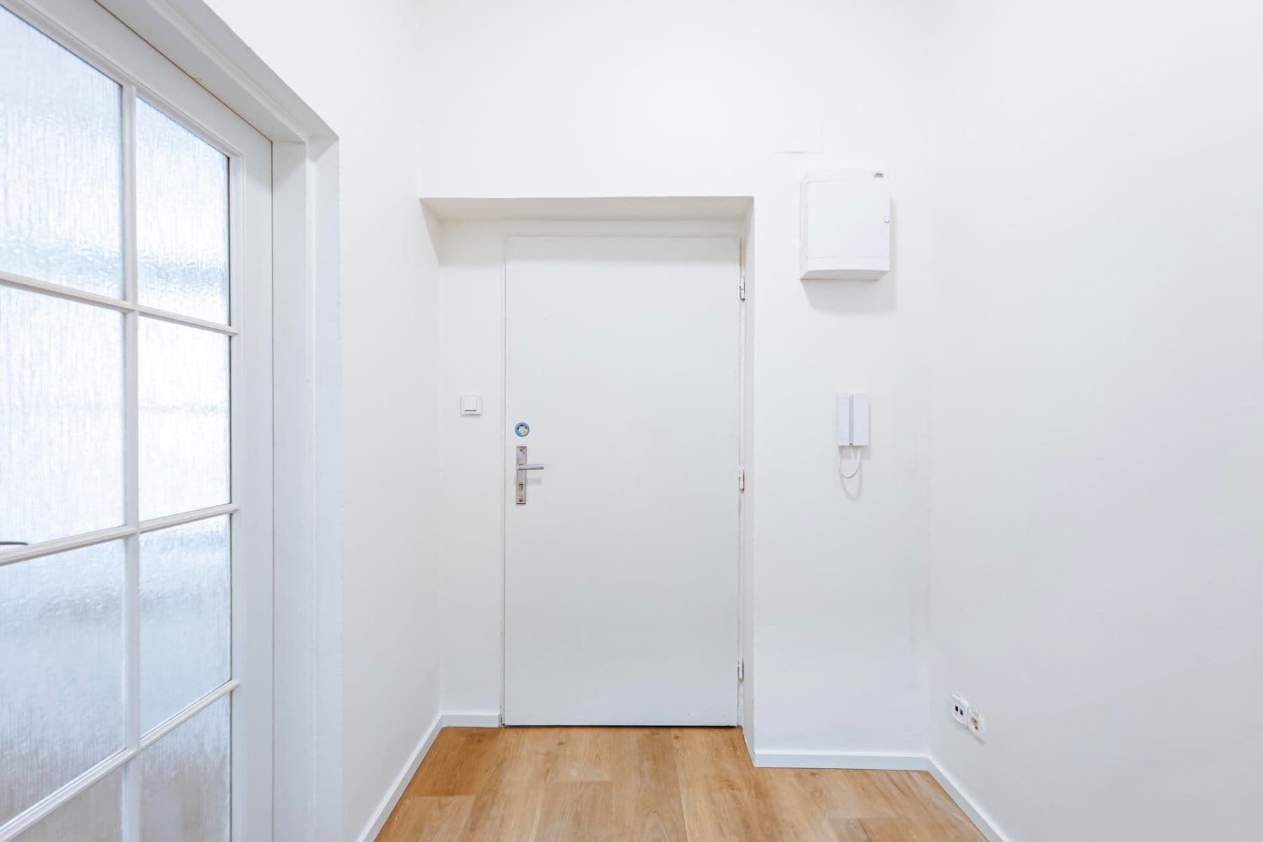 Studio flat to rent, 26 m², U Kublova, Prague, Prague Studio flat to rent, 26 m², U Kublova, Prague, Prague