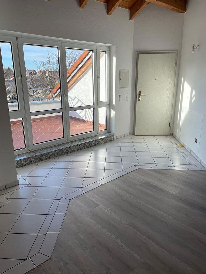 3 bedroom flat to rent, 120 m², Bischofsheim, Hesse 3 bedroom flat to rent, 120 m², Bischofsheim, Hesse