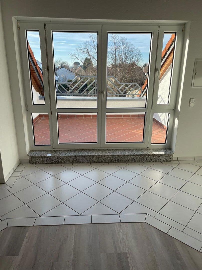 3 bedroom flat to rent, 120 m², Bischofsheim, Hesse 3 bedroom flat to rent, 120 m², Bischofsheim, Hesse