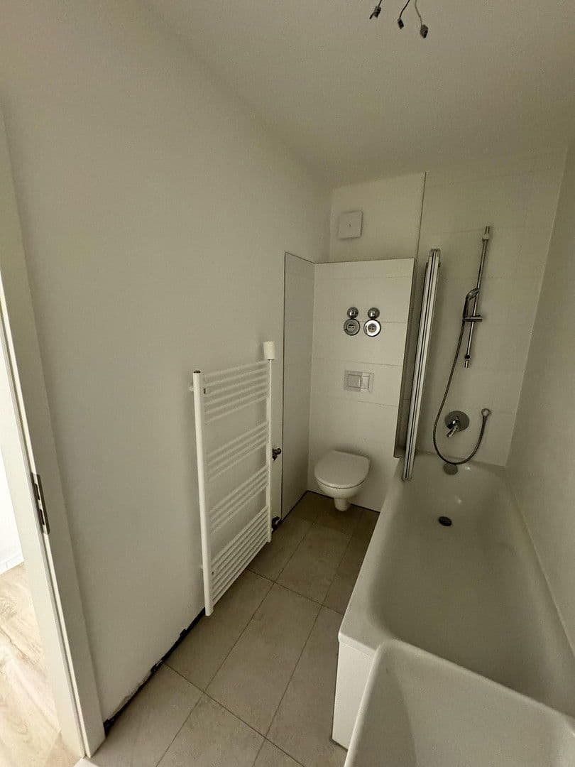 3 bedroom flat to rent, 77 m², Petersbergstr. 84, Köln, North Rhine-Westphalia 3 bedroom flat to rent, 77 m², Petersbergstr. 84, Köln, North Rhine-Westphalia