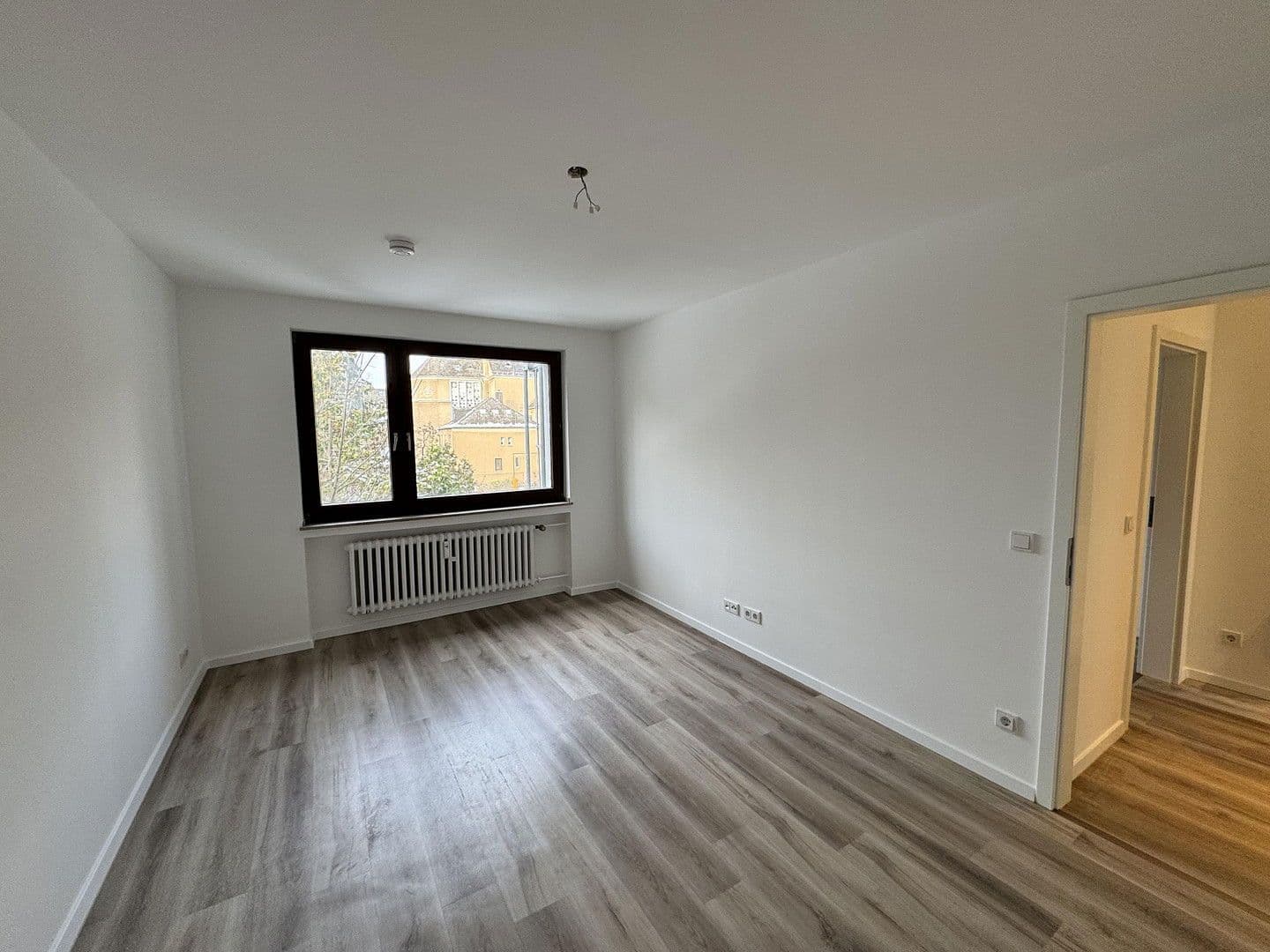 3 bedroom flat to rent, 77 m², Petersbergstr. 84, Köln, North Rhine-Westphalia 3 bedroom flat to rent, 77 m², Petersbergstr. 84, Köln, North Rhine-Westphalia