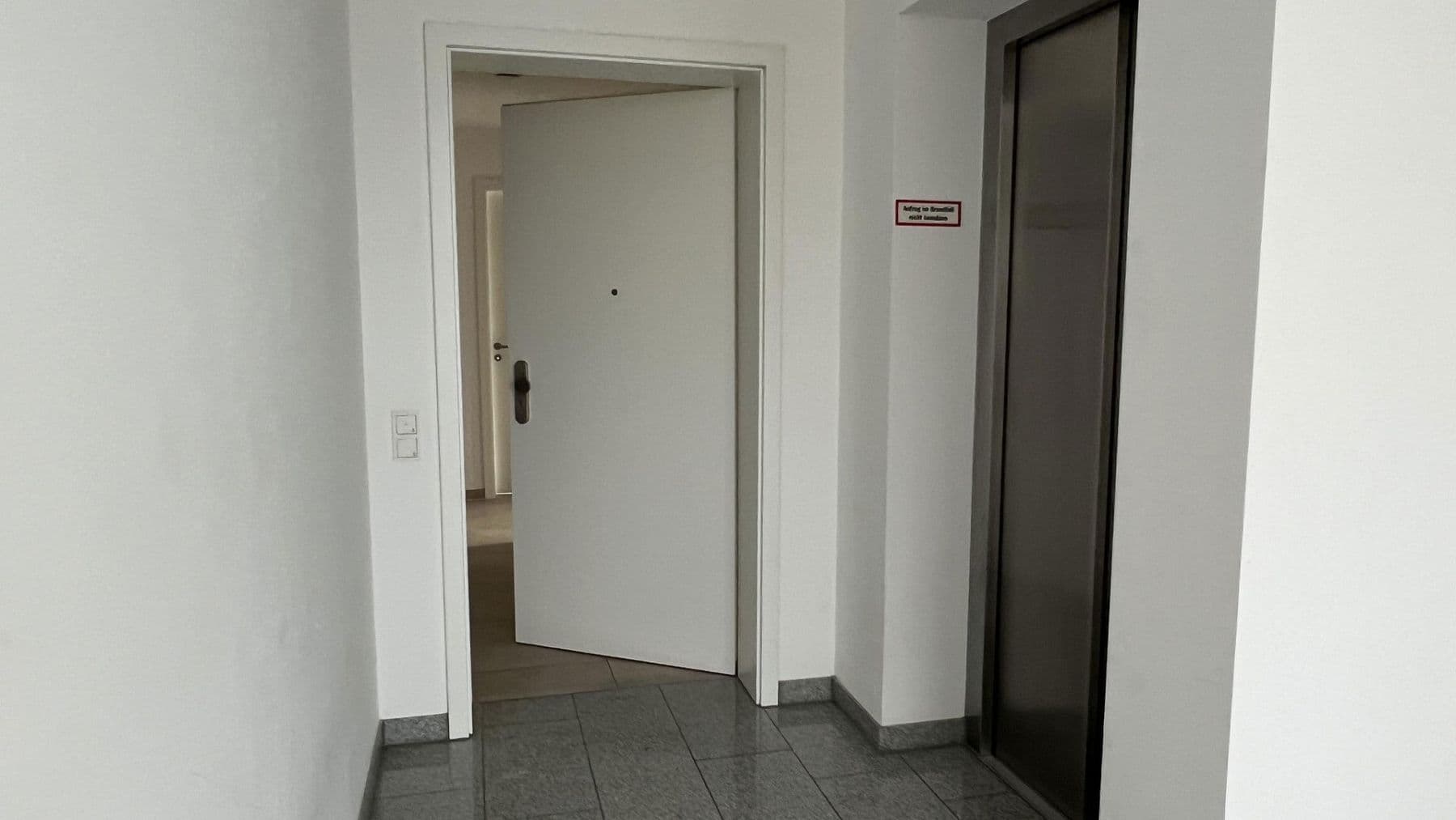 3 bedroom flat to rent, 107 m², Orkener Str. 6, Grevenbroich, North Rhine-Westphalia 3 bedroom flat to rent, 107 m², Orkener Str. 6, Grevenbroich, North Rhine-Westphalia