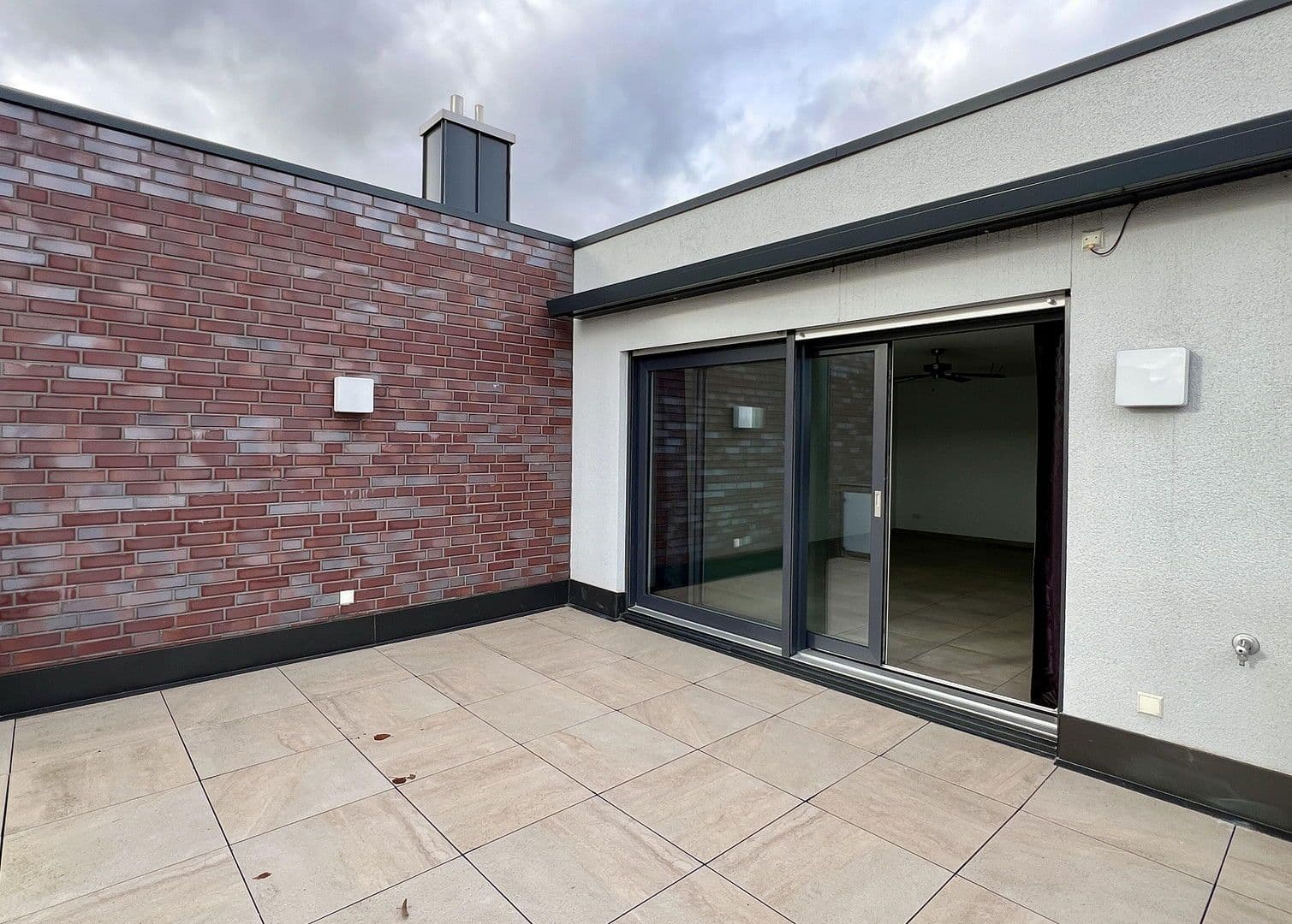 3 bedroom flat to rent, 107 m², Orkener Str. 6, Grevenbroich, North Rhine-Westphalia 3 bedroom flat to rent, 107 m², Orkener Str. 6, Grevenbroich, North Rhine-Westphalia