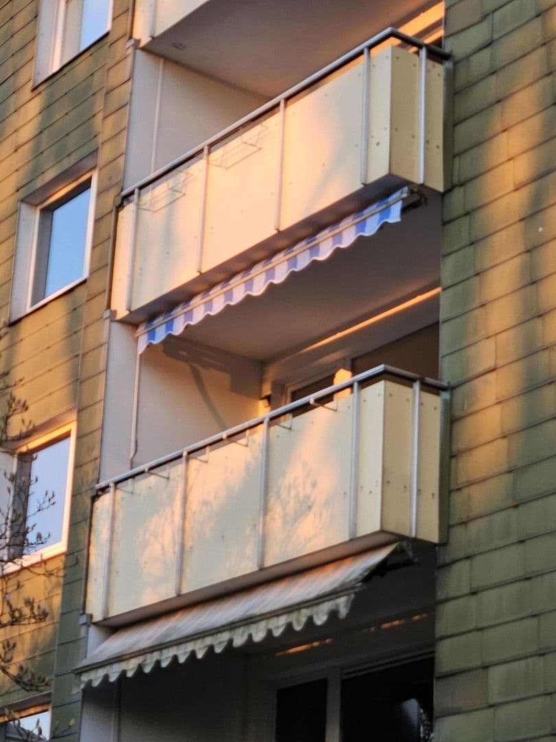 2 bedroom with open-plan kitchen flat for sale, 74 m², Marxstr. 35, Hattingen, North Rhine-Westphalia 2 bedroom with open-plan kitchen flat for sale, 74 m², Marxstr. 35, Hattingen, North Rhine-Westphalia