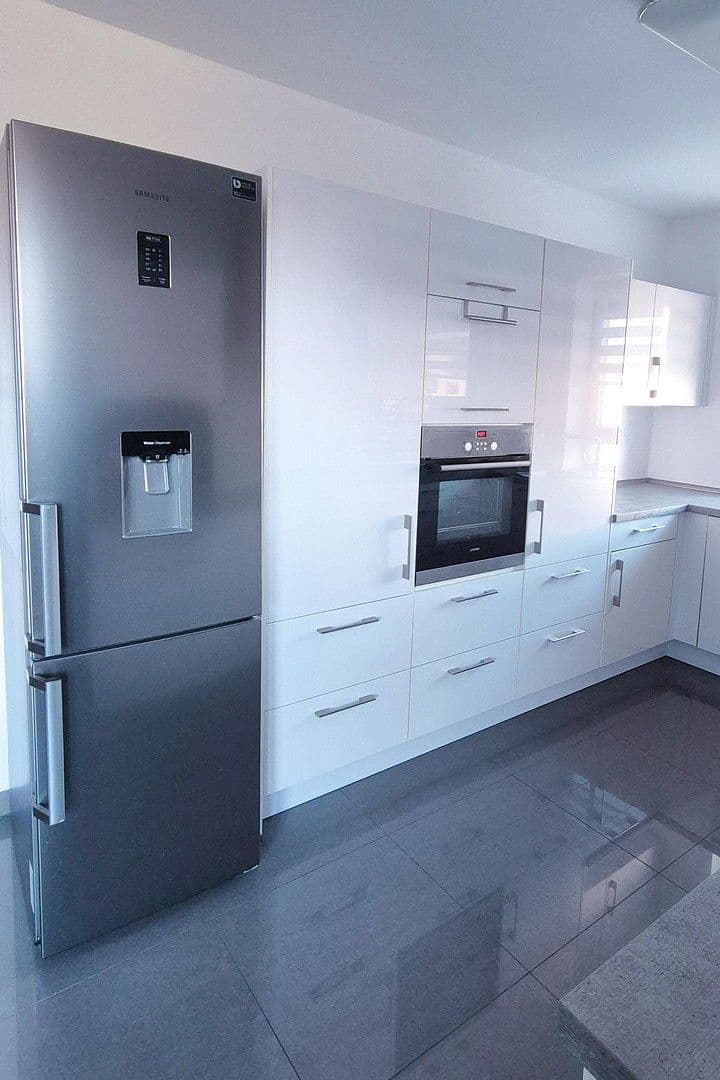 2 bedroom with open-plan kitchen flat for sale, 101 m², Ludwigshafen am Rhein, Rhineland-Palatinate 2 bedroom with open-plan kitchen flat for sale, 101 m², Ludwigshafen am Rhein, Rhineland-Palatinate