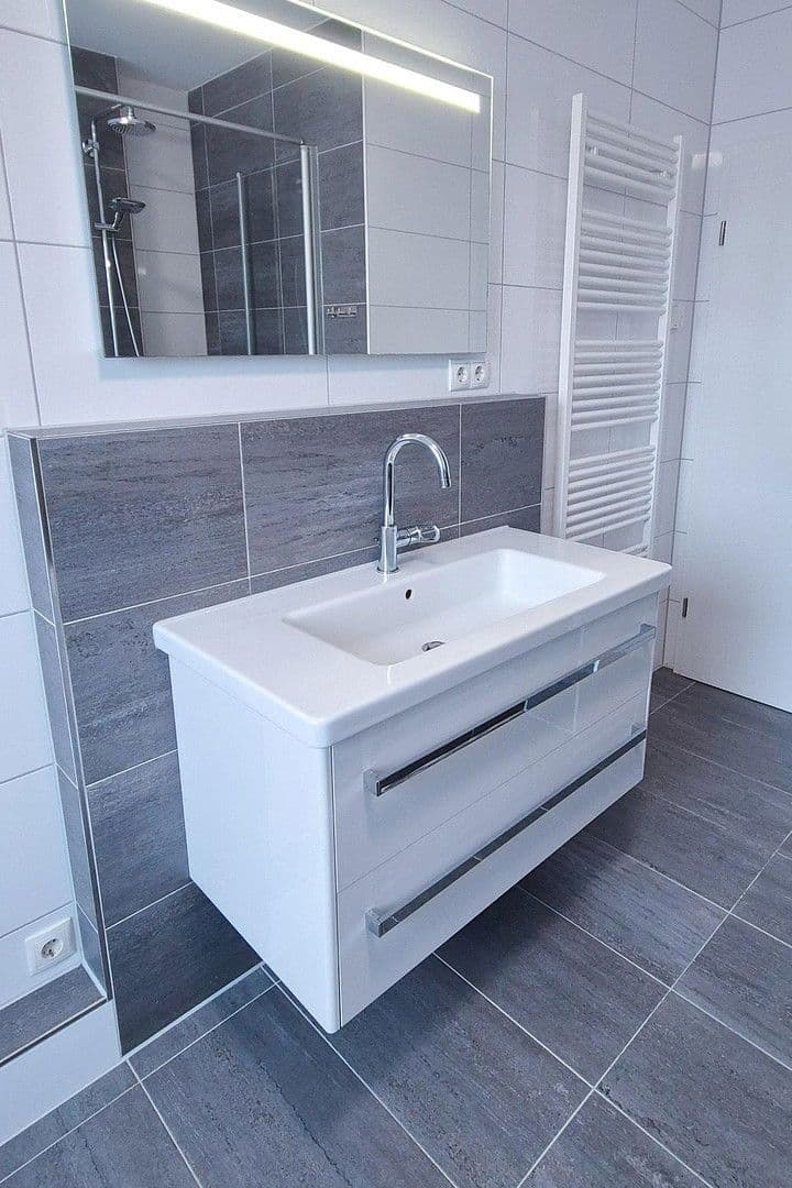 2 bedroom with open-plan kitchen flat for sale, 101 m², Ludwigshafen am Rhein, Rhineland-Palatinate 2 bedroom with open-plan kitchen flat for sale, 101 m², Ludwigshafen am Rhein, Rhineland-Palatinate