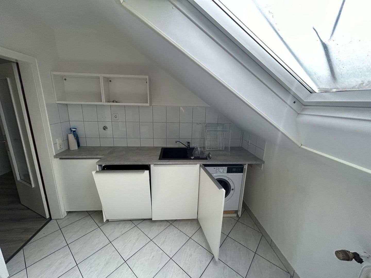 2 bedroom flat to rent, 71 m², Bahnhofstraße 32, Langenfeld (Rheinland), North Rhine-Westphalia 2 bedroom flat to rent, 71 m², Bahnhofstraße 32, Langenfeld (Rheinland), North Rhine-Westphalia