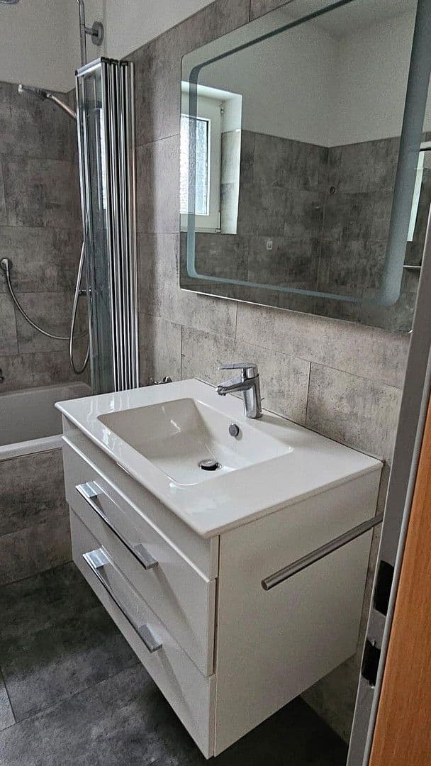 3 bedroom flat to rent, 107 m², Köln, North Rhine-Westphalia 3 bedroom flat to rent, 107 m², Köln, North Rhine-Westphalia