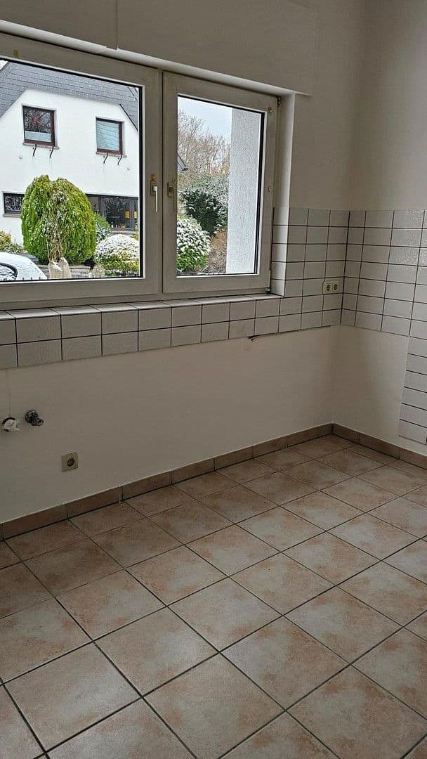 3 bedroom flat to rent, 107 m², Köln, North Rhine-Westphalia 3 bedroom flat to rent, 107 m², Köln, North Rhine-Westphalia