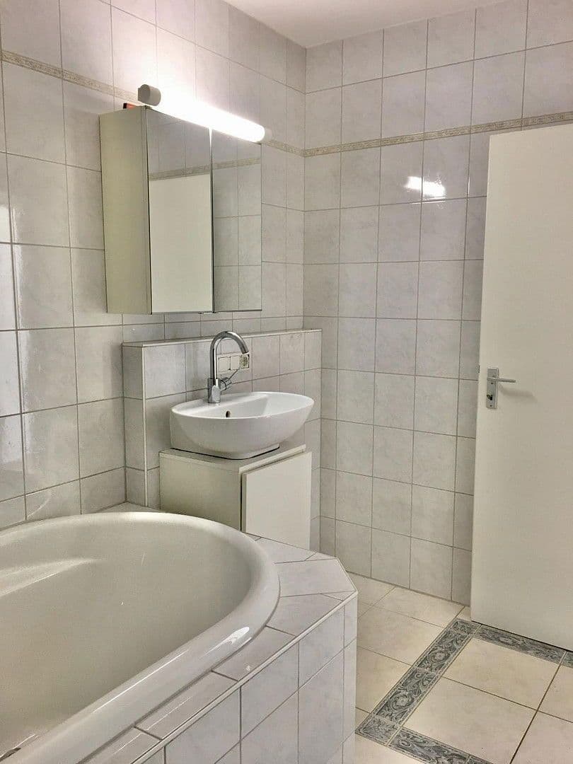 3 bedroom flat to rent, 74 m², Unterhaching, Bavaria 3 bedroom flat to rent, 74 m², Unterhaching, Bavaria