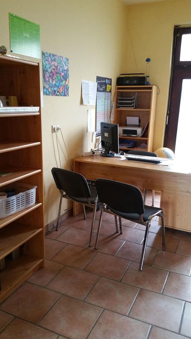 non-residential property to rent, 40 m², Hauptstr. 30, Ronnenberg, Lower Saxony non-residential property to rent, 40 m², Hauptstr. 30, Ronnenberg, Lower Saxony