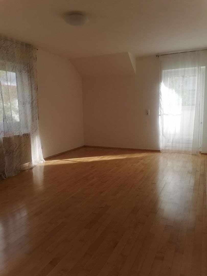 4 bedroom flat to rent, 137 m², Balingen, Baden-Württemberg 4 bedroom flat to rent, 137 m², Balingen, Baden-Württemberg