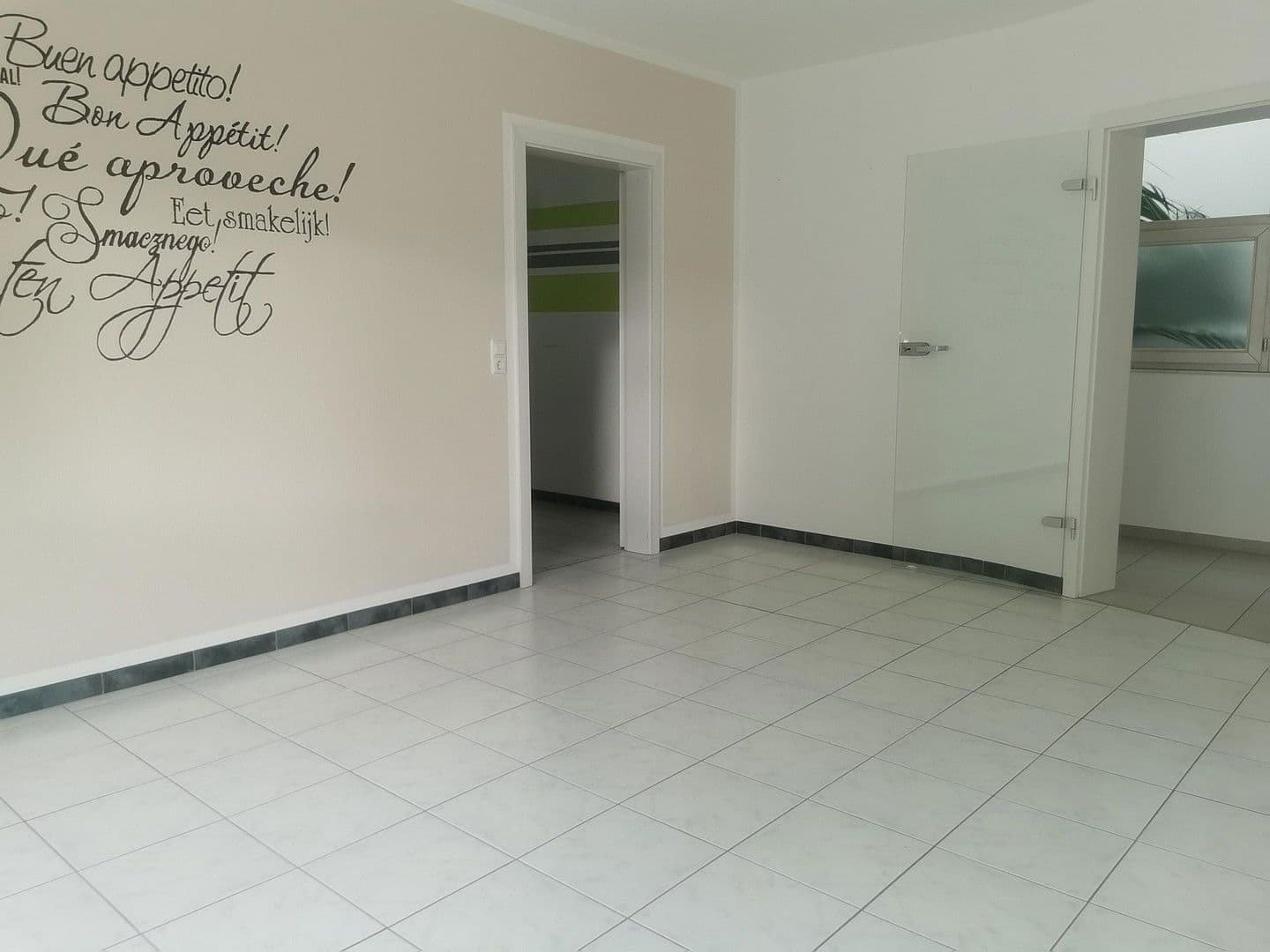 4 bedroom flat to rent, 137 m², Balingen, Baden-Württemberg 4 bedroom flat to rent, 137 m², Balingen, Baden-Württemberg