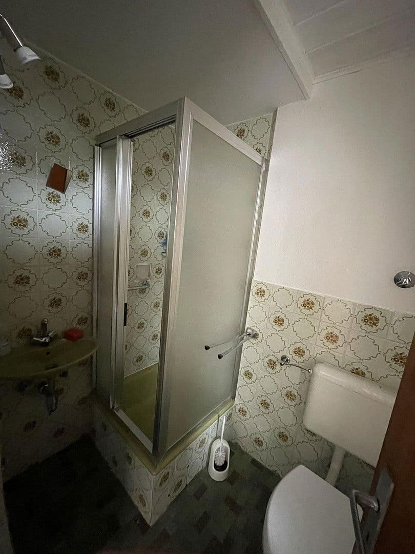 house to rent, 203 m², Schulstraße 9, Liederbach am Taunus, Hesse house to rent, 203 m², Schulstraße 9, Liederbach am Taunus, Hesse